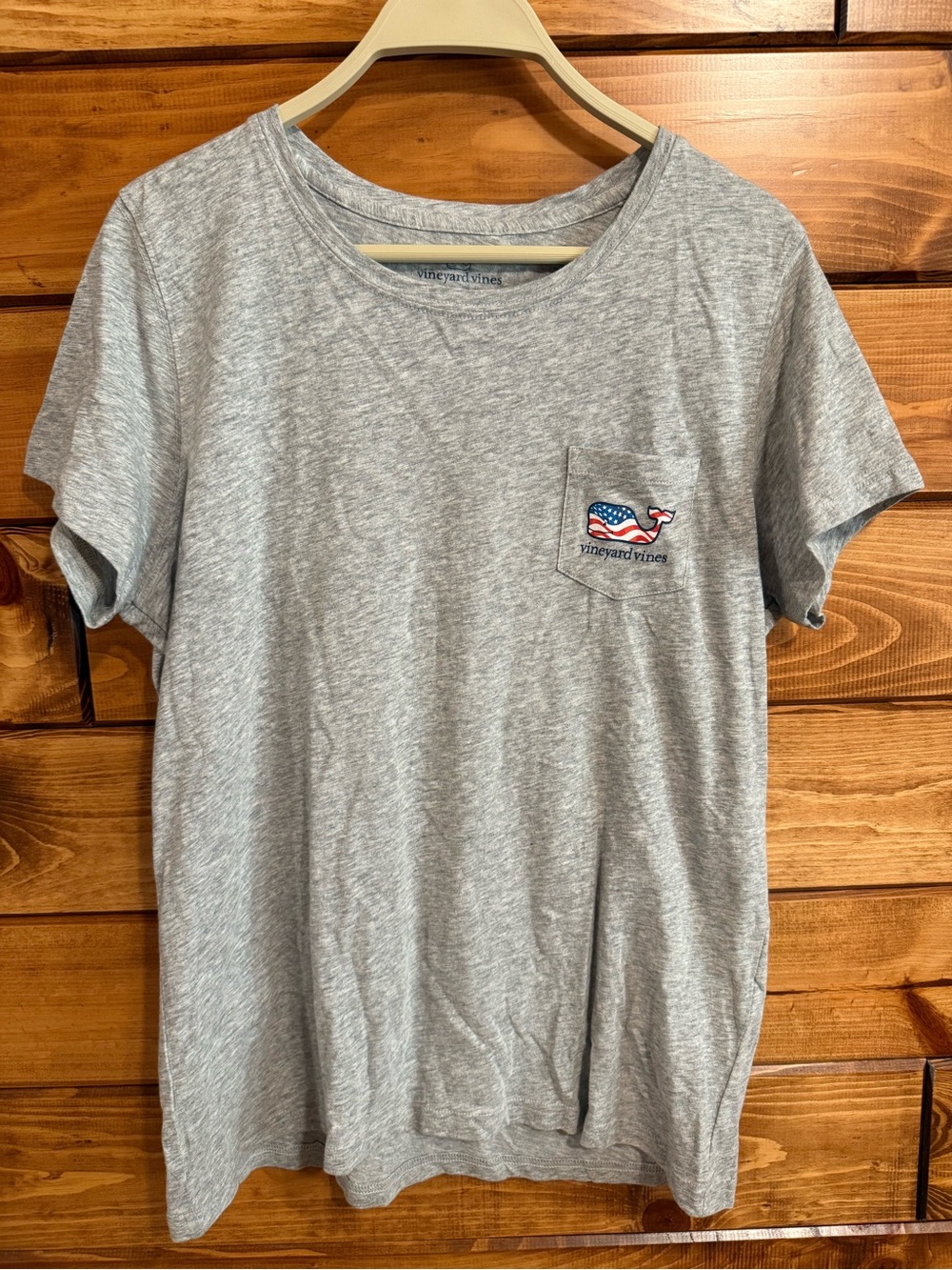 Vineyard Vines Heather Gray Short Sleeve Pocket Tee with American Flag Whale